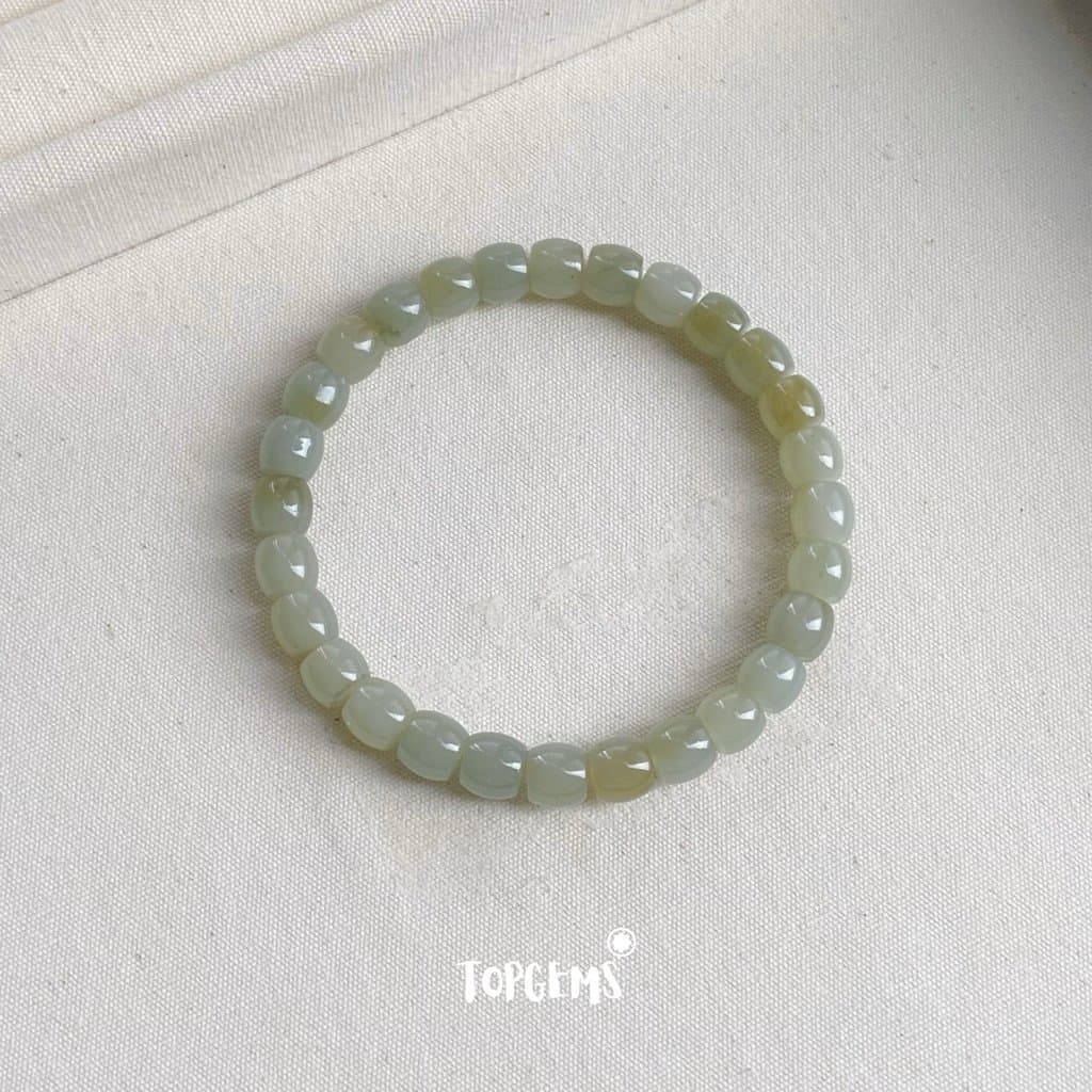 Chuỗi Vòng Tay Ngọc Hoà Điền Mật Tự Nhiên 6-7 Li TOPGEMS