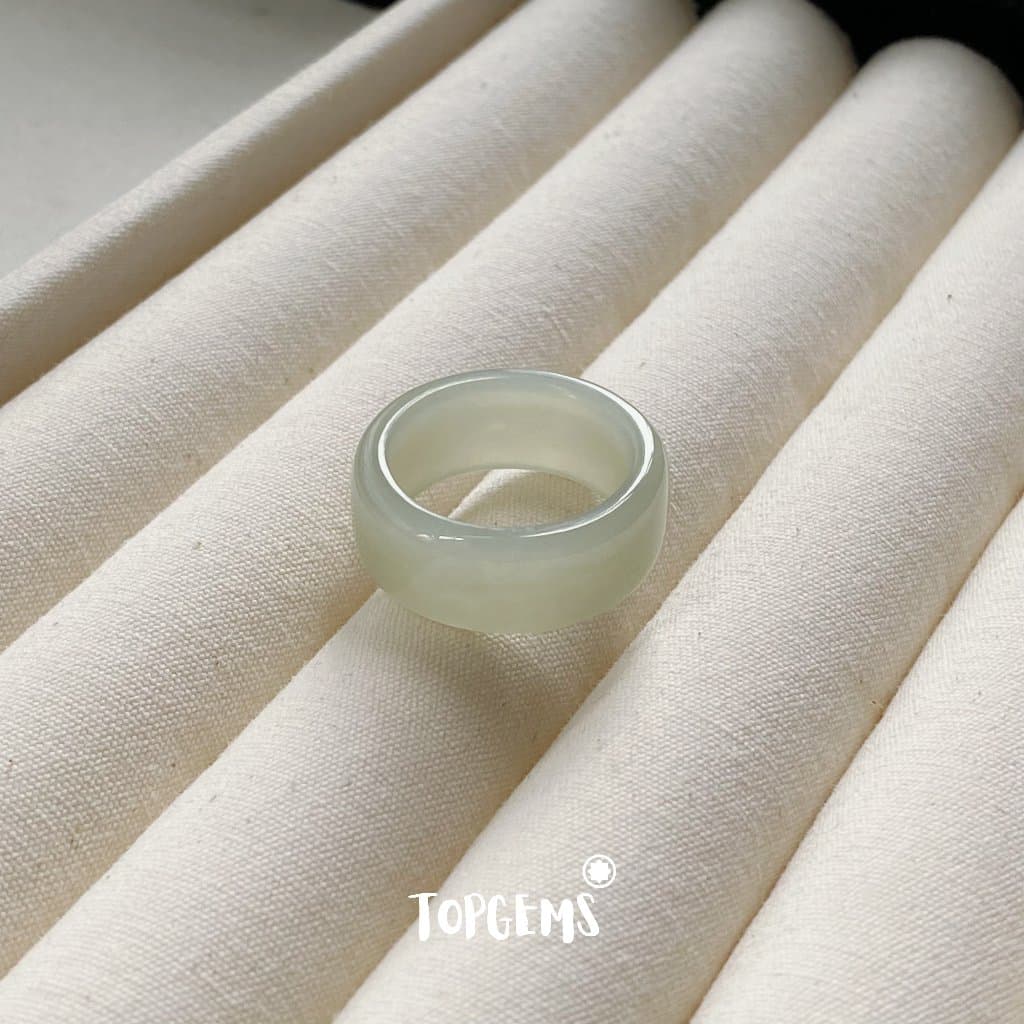 Tổng Hợp Nhẫn Ngọc Hòa Điền Tự Nhiên Dòng Cao Cấp Chột Mảnh Chột Dày - Chọn Mẫu Theo Mệnh & Sở Thích